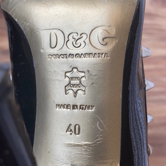 Y2K D&G Dolce & Gabbana Patent Leather Spiked Heels 40 - Picture 6 of 13